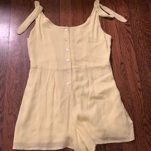 KIMCHI BLUE/URBAN OUTFITTERS ROMPER